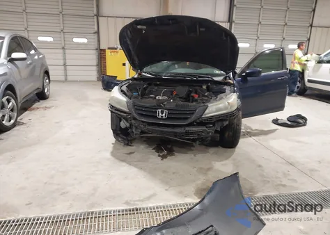 2015 Honda Accord Lx z USA, uszkodzony, nr VIN 1HGCR2F32FA019945